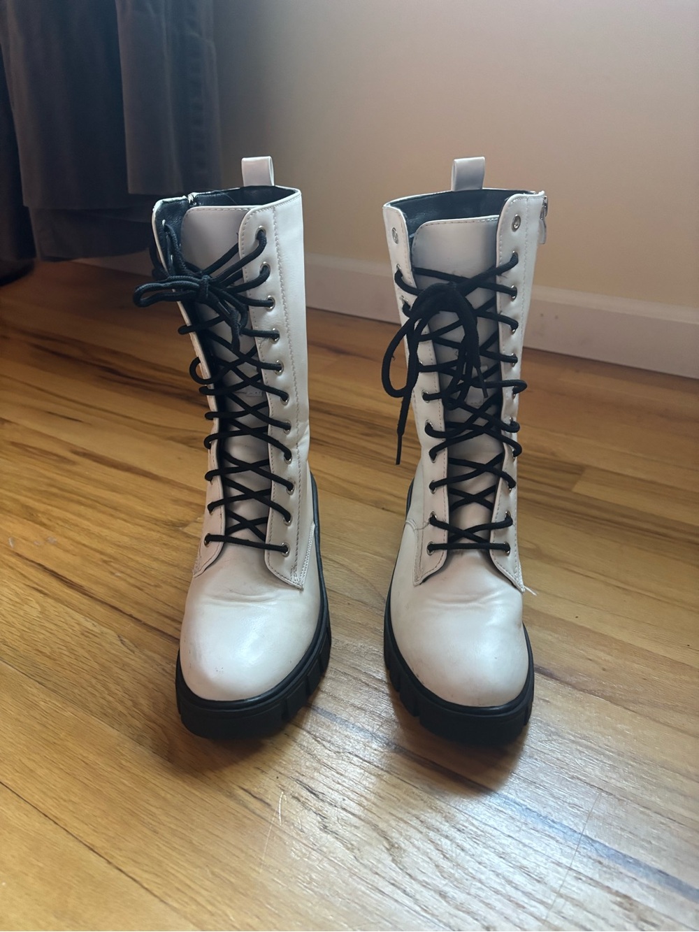 Qupid White Combat Lace-Up Platform Boots for Women